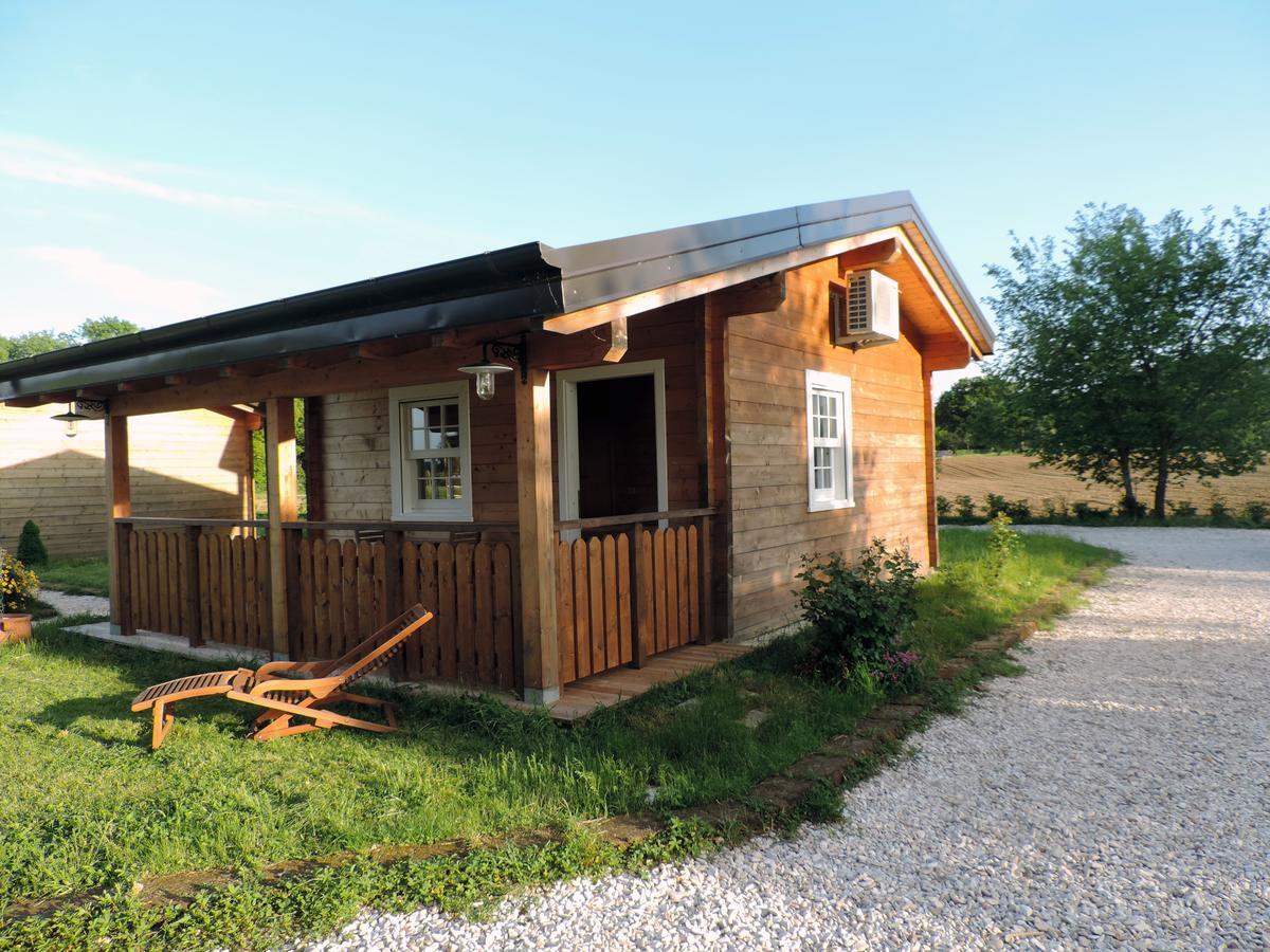 Evolution Camp Otel SantʼIppolito Dış mekan fotoğraf